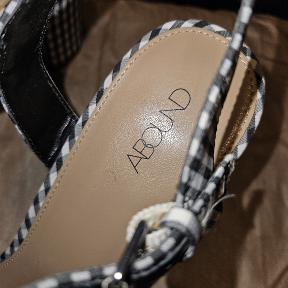 Abound picnic plaid heeled sandals - Picture 3 of 8